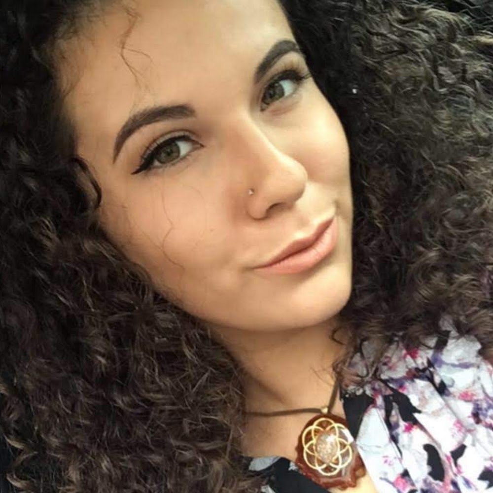Meet your Posher, Bianca